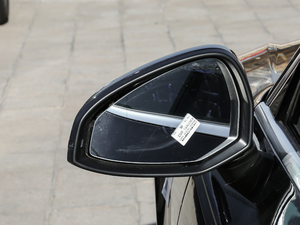 2017Plus 40 TFSI r(sh) (x)(ji)^