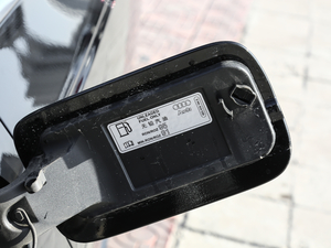 2017Plus 40 TFSI r(sh) (x)(ji)^