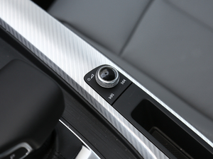 2017Plus 40 TFSI r g