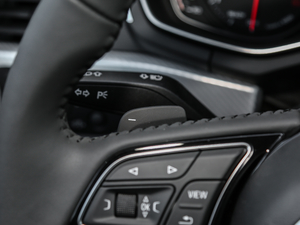 2017Plus 40 TFSI r п؅^(q)