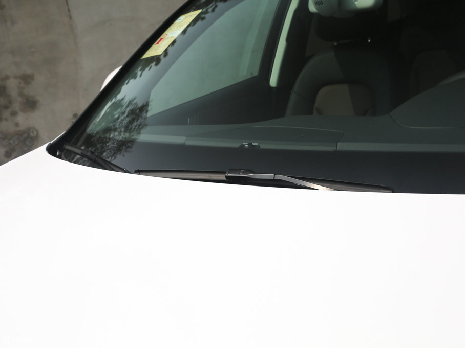 2017?yun)WQ5 40 TFSI m