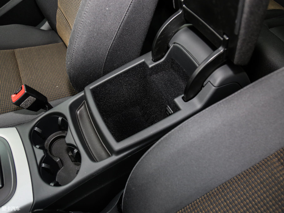 2017?yun)WQ5 40 TFSI M(jn)ȡ