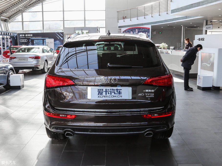 2017款奥迪q540 tfsi 动感型