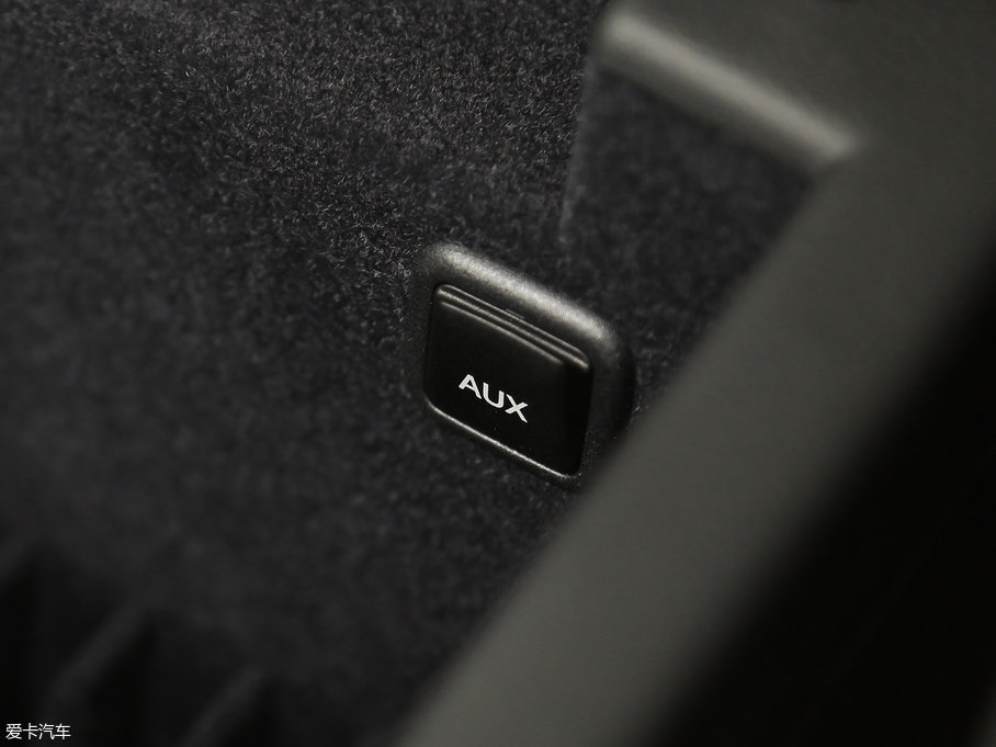 2017WQ5 Plus 40 TFSI g