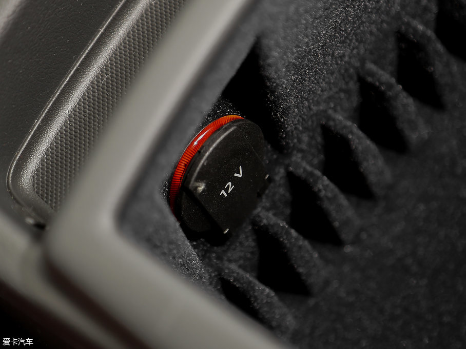 2017WQ5 Plus 40 TFSI g