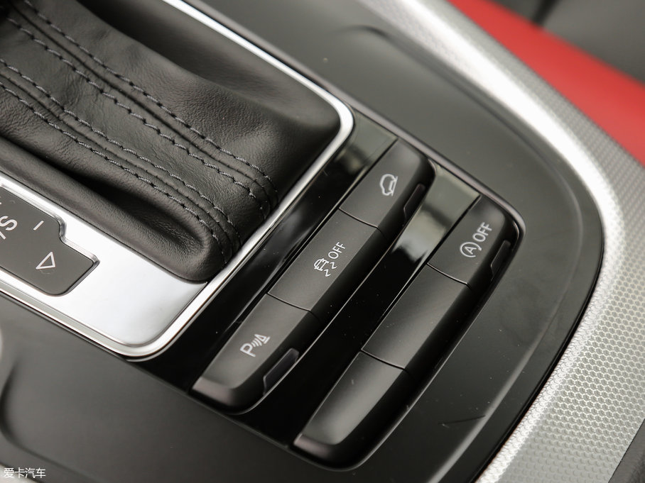 2017WQ5 Plus 40 TFSI g