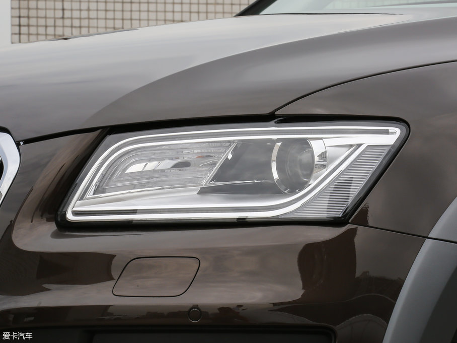 2017WQ5 Plus 40 TFSI g(sh)