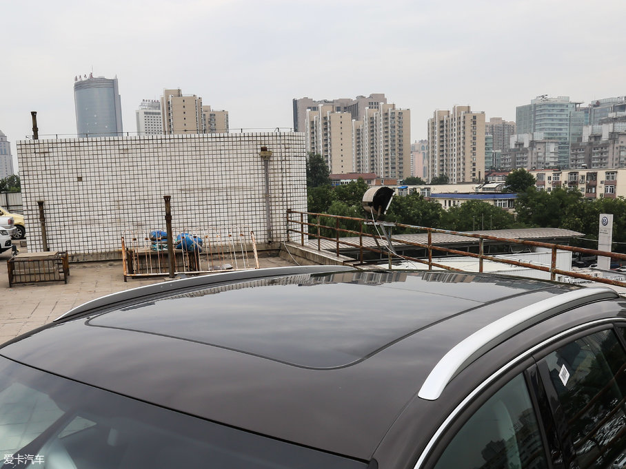 2017WQ5 Plus 40 TFSI g