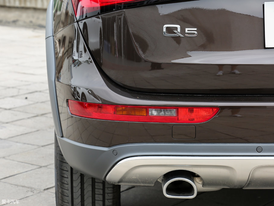 2017WQ5 Plus 40 TFSI g