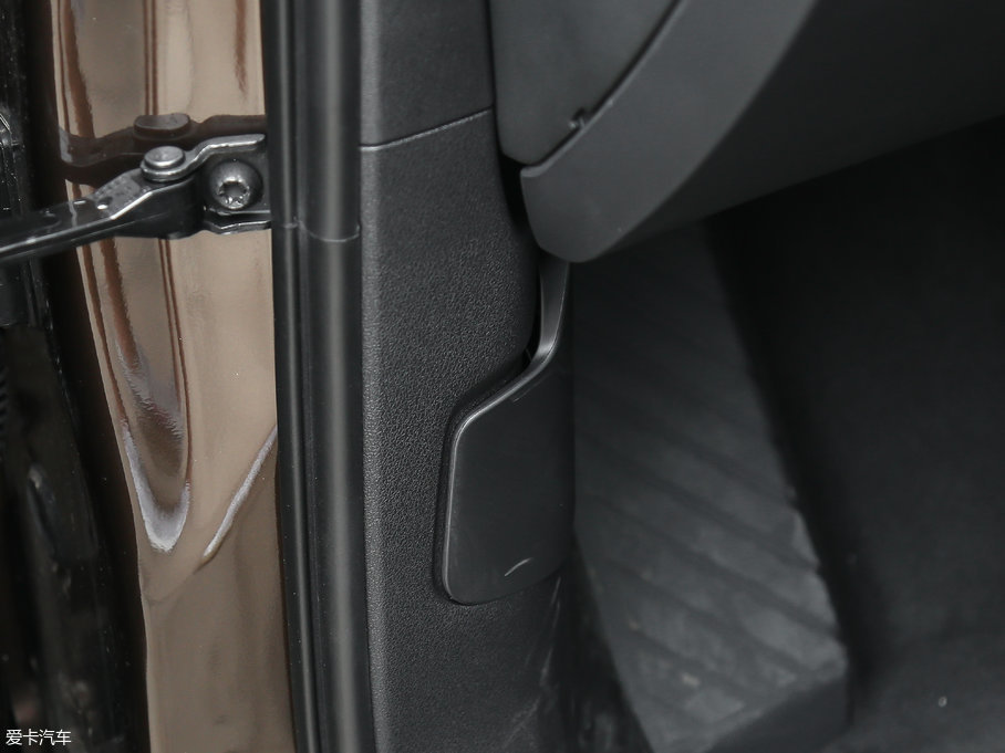 2017WQ5 Plus 40 TFSI g