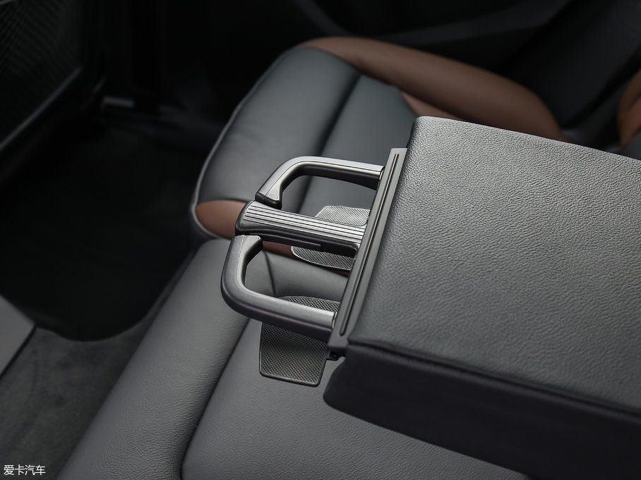 2017WQ5 Plus 40 TFSI g