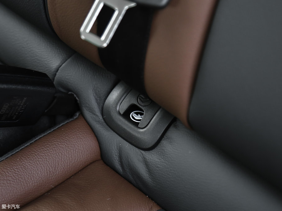 2017?yun)WQ5 Plus 40 TFSI g(sh)