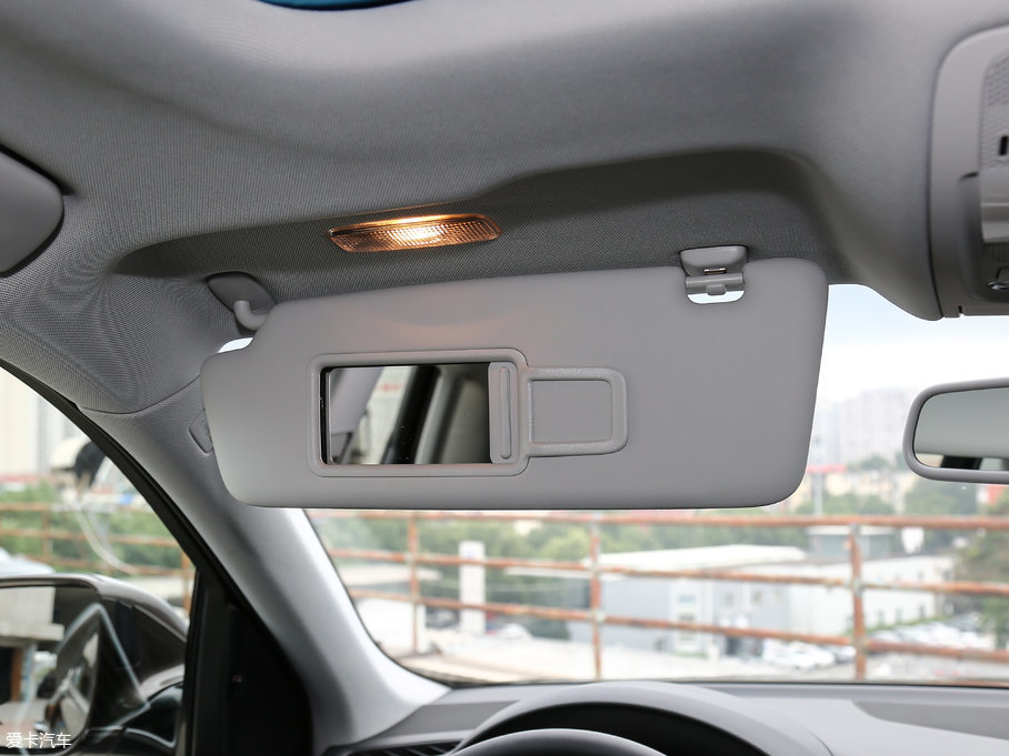 2017WQ5 Plus 40 TFSI g