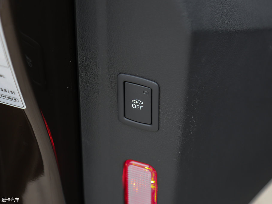 2017WQ5 Plus 40 TFSI g