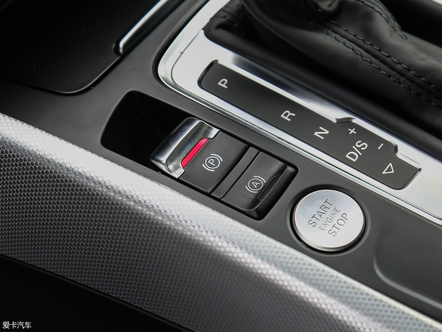 2017WQ5 Plus 40 TFSI g