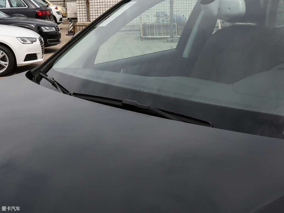 2017WQ5 Plus 40 TFSI g