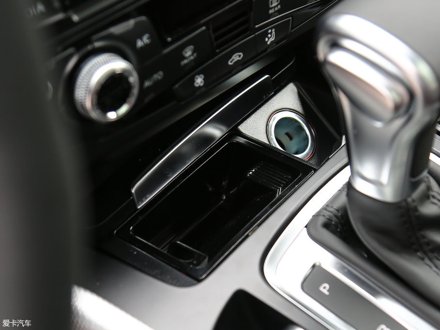 2017WQ5 Plus 40 TFSI g