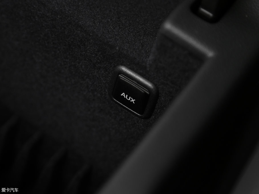 2017WQ5 Plus 40 TFSI g