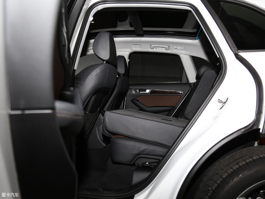 2017WQ5 Plus 40 TFSI A