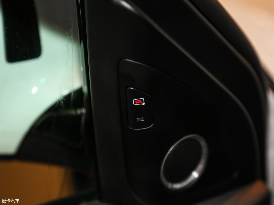 2017WQ5 Plus 40 TFSI A