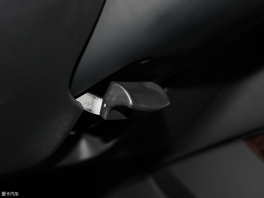 2017WQ5 Plus 40 TFSI A