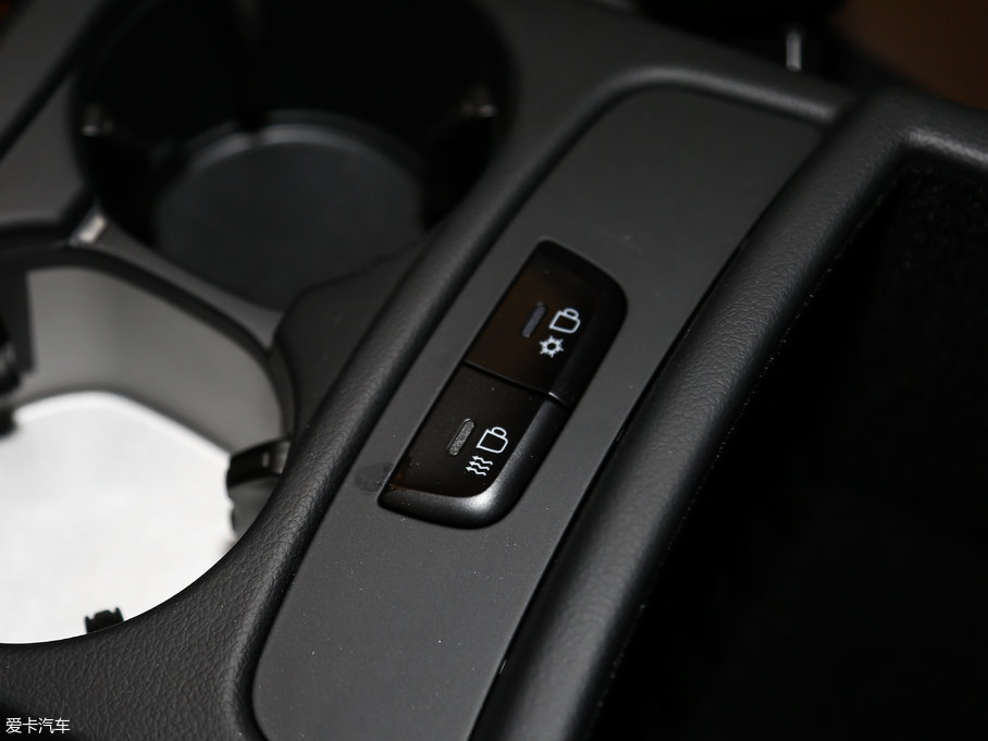 2017WQ5 Plus 40 TFSI A