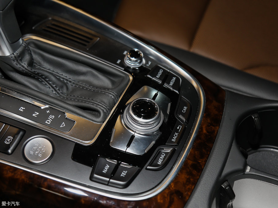 2017WQ5 Plus 40 TFSI A