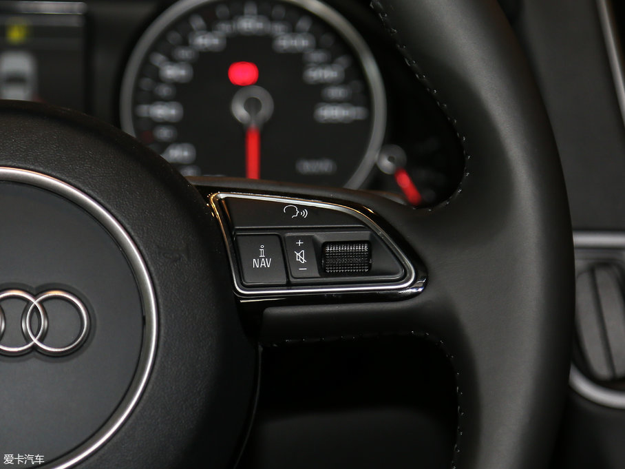 2017WQ5 Plus 40 TFSI A