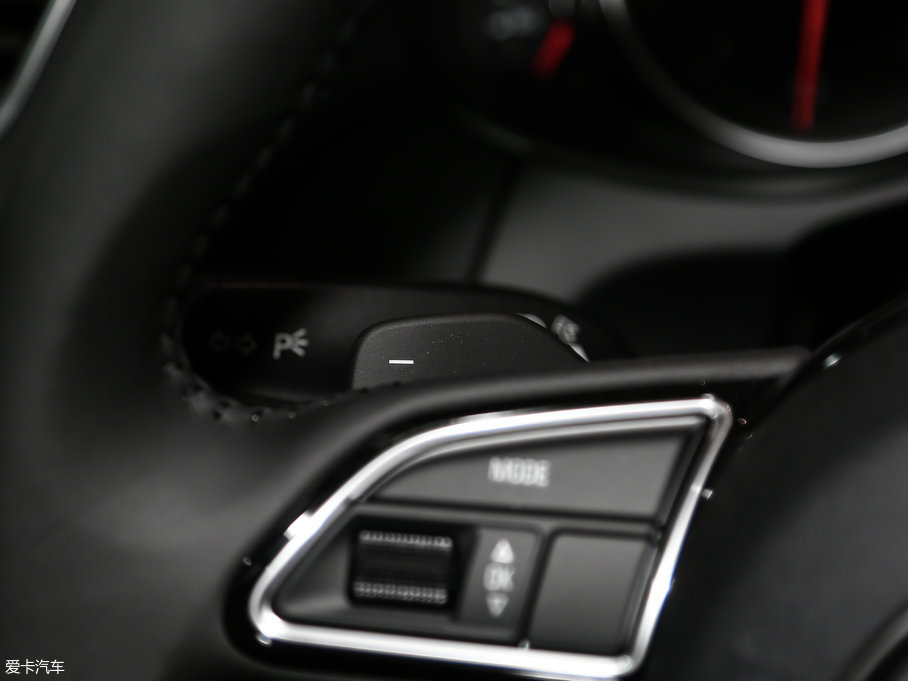 2017WQ5 Plus 40 TFSI A