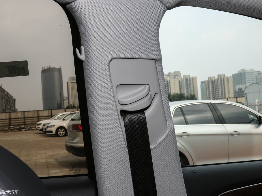 2017WQ5 Plus 40 TFSI m