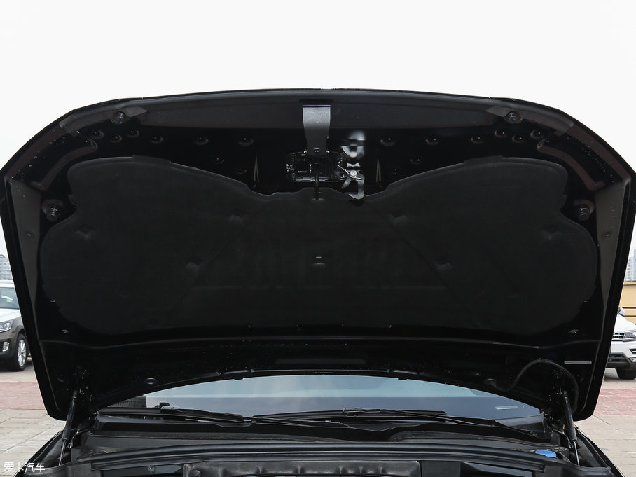 2017WQ5 Plus 40 TFSI m