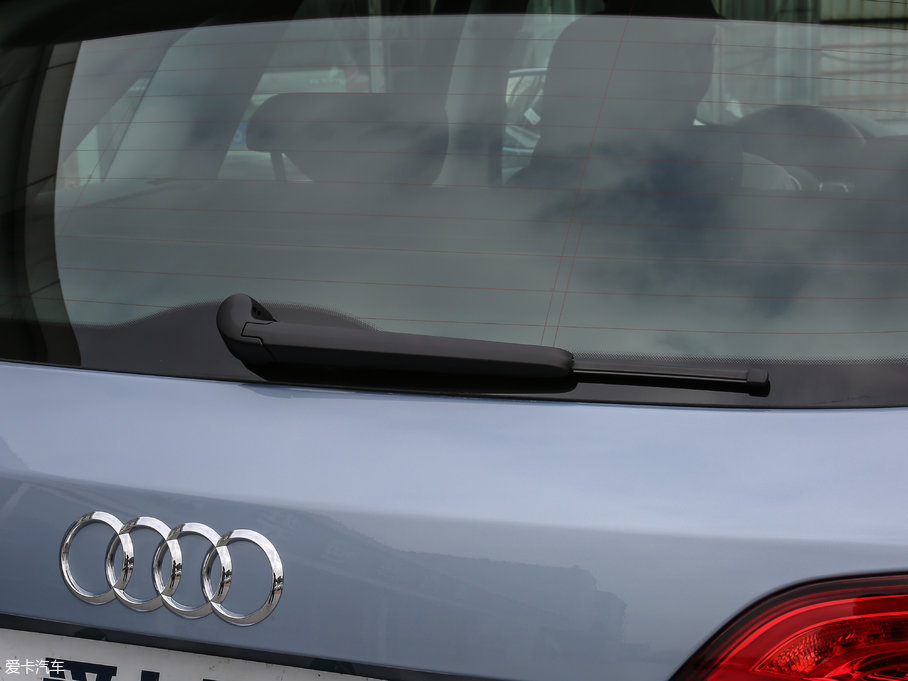 2017WQ5 Plus 40 TFSI g