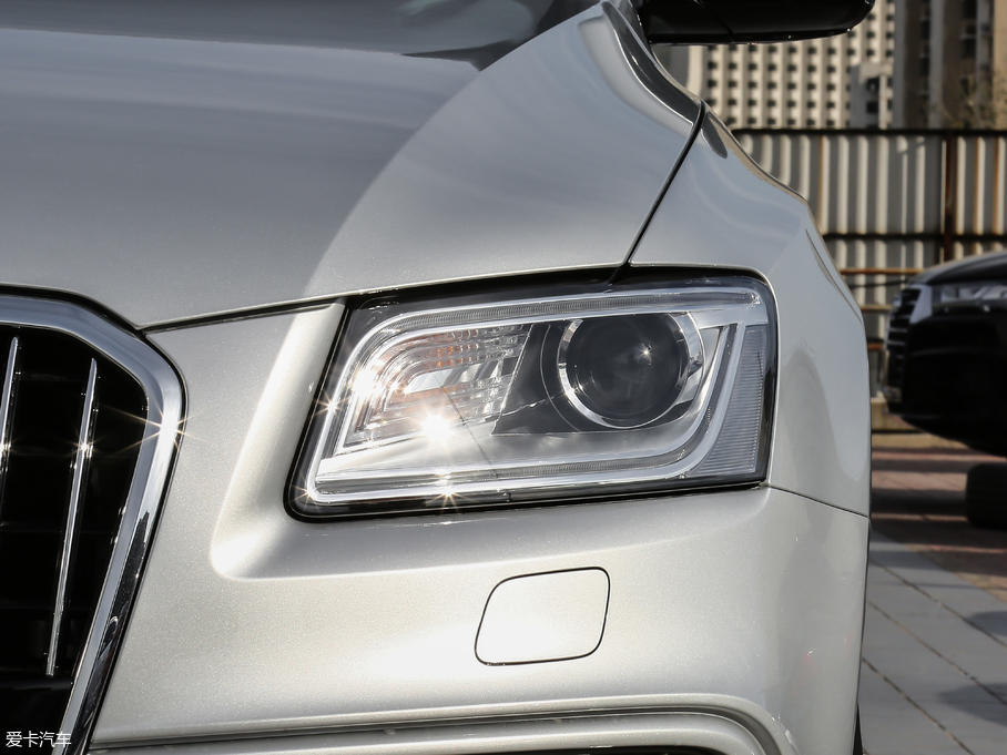 2017WQ5 Plus 40 TFSI Mȡ