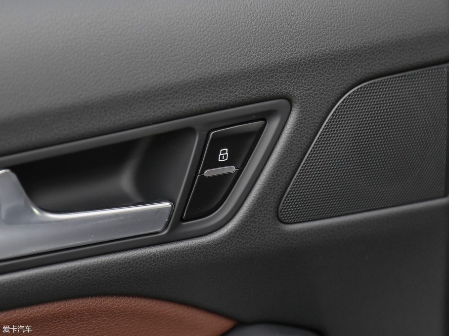 2017WQ5 Plus 40 TFSI Mȡ