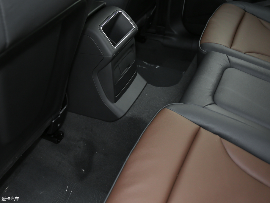 2017WQ5 Plus 40 TFSI Mȡ