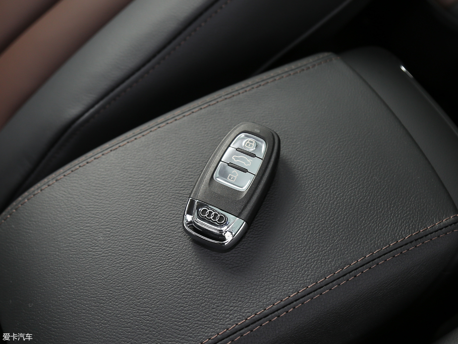 2017WQ5 Plus 40 TFSI Mȡ