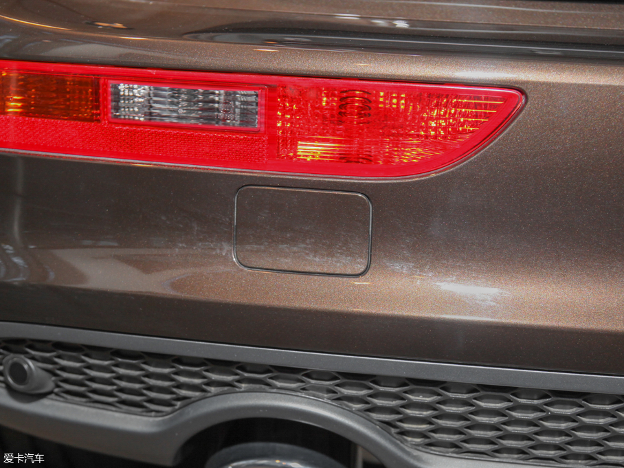 2017WQ5 Plus 40 TFSI Mȡ