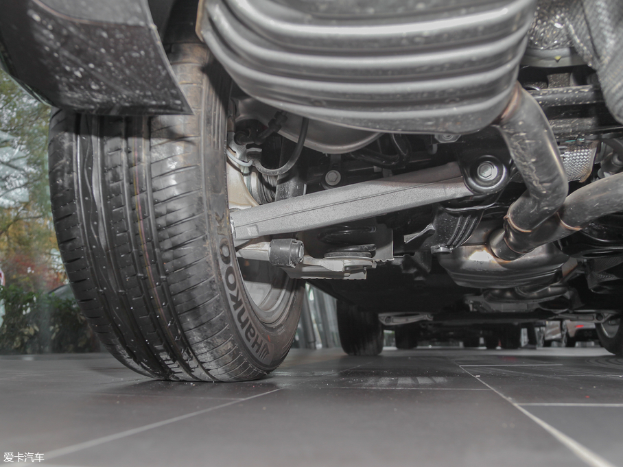 2017WQ5 Plus 40 TFSI Mȡ