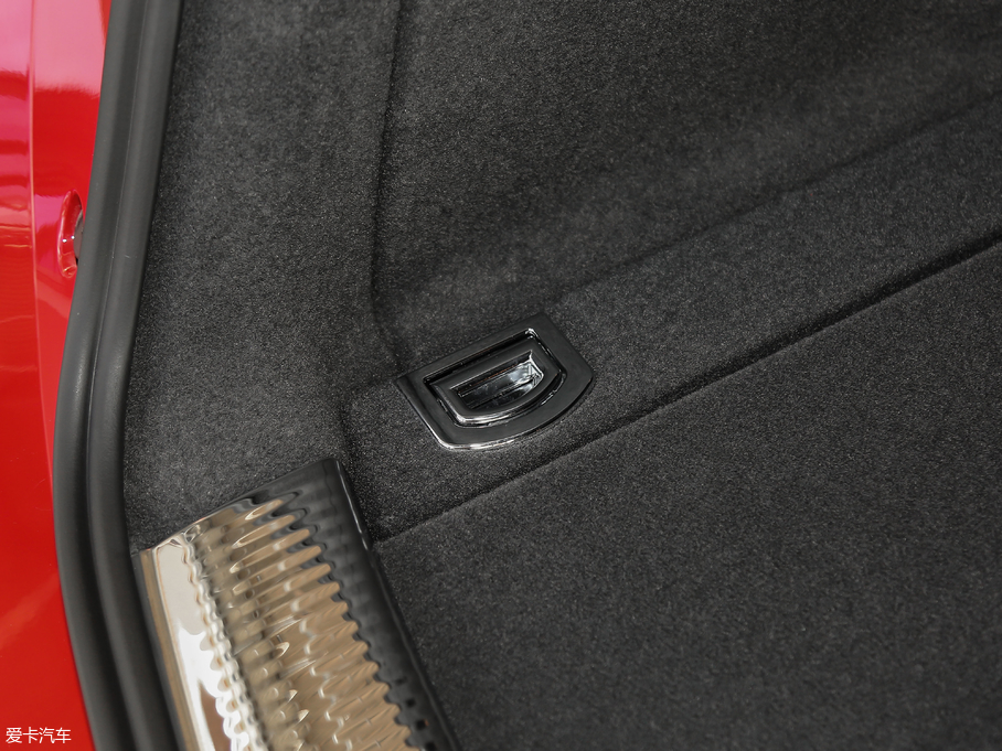 2017WQ5 Plus 40 TFSI m