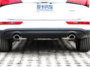 2017款40 TFSI 进取型 排气管