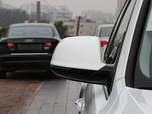 2017Plus 40 TFSI g ^