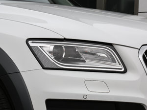 2017Plus 40 TFSI g ^