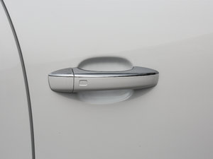 2017Plus 40 TFSI g ^