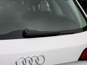 2017Plus 40 TFSI g ^