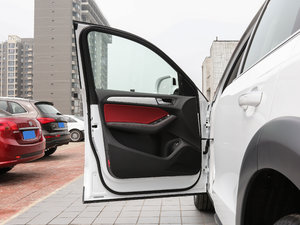 2017Plus 40 TFSI g {λ܇T