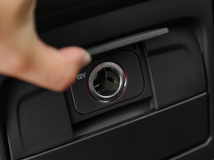 2017Plus 40 TFSI g g