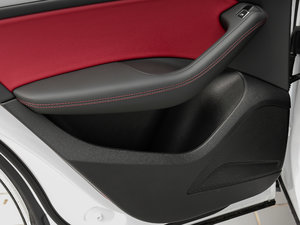 2017Plus 40 TFSI g g