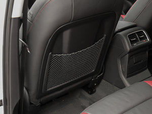 2017Plus 40 TFSI g g