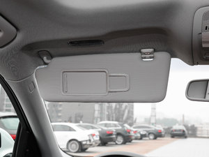 2017Plus 40 TFSI g ꖰ壨