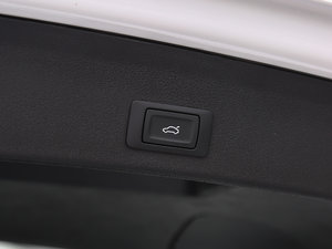 2017Plus 40 TFSI g(sh) g